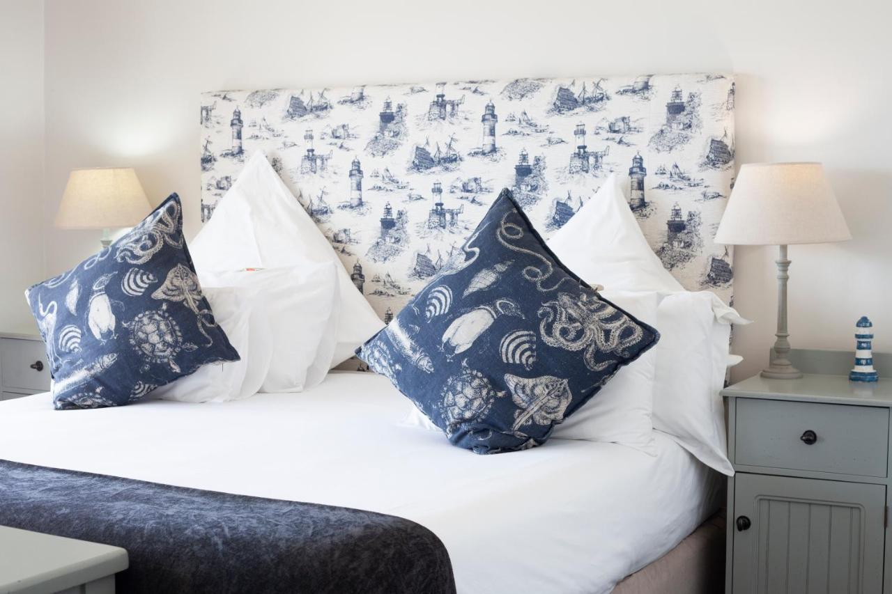 The Grosvenor Guest House & Self Catering 시몬스타운 외부 사진
