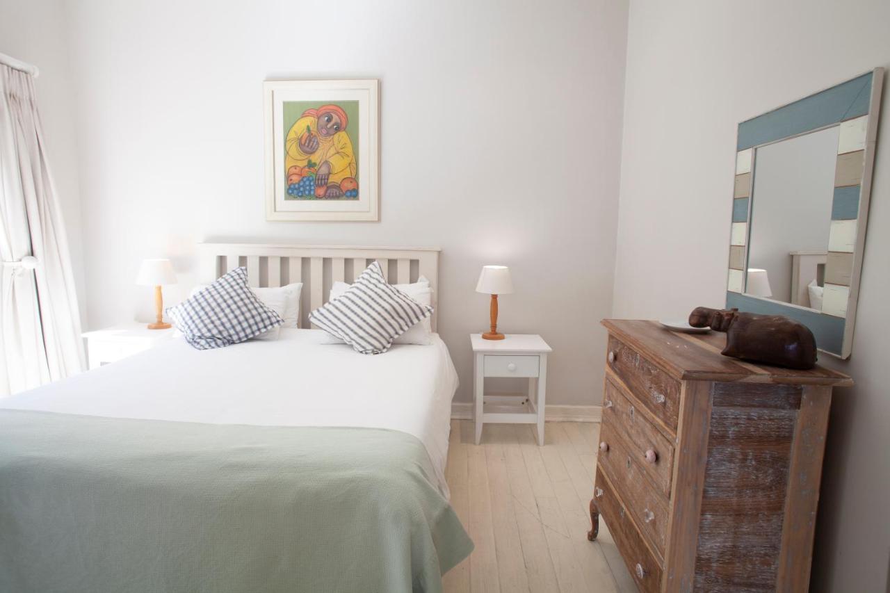 The Grosvenor Guest House & Self Catering 시몬스타운 외부 사진