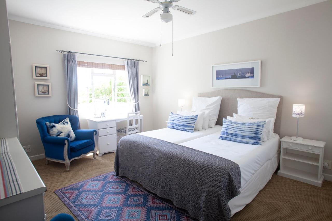 The Grosvenor Guest House & Self Catering 시몬스타운 외부 사진