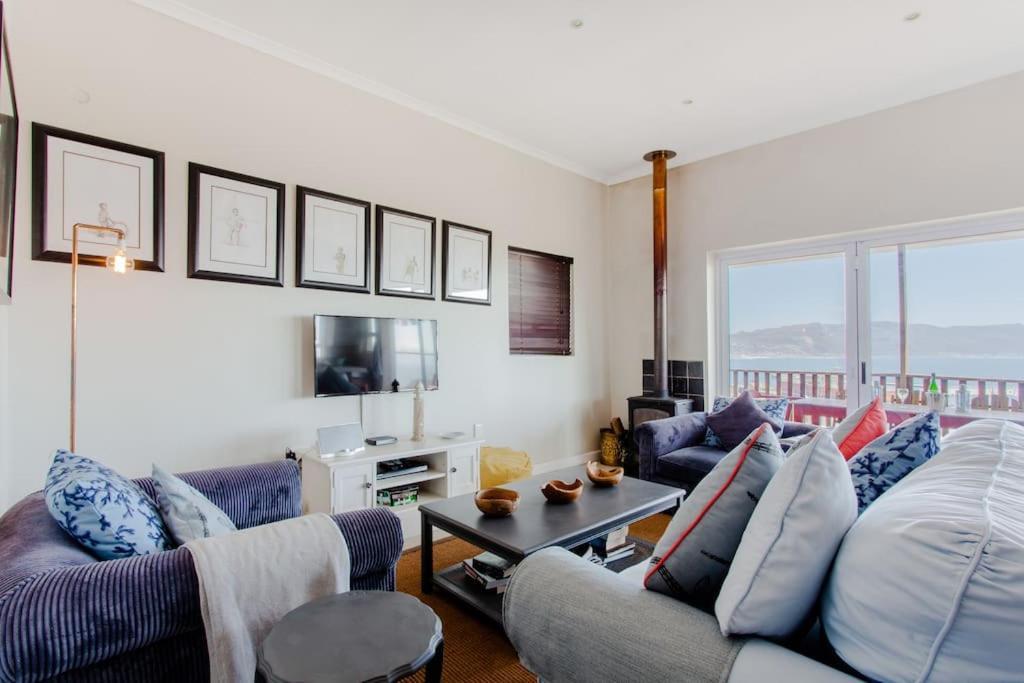 The Grosvenor Guest House & Self Catering 시몬스타운 외부 사진