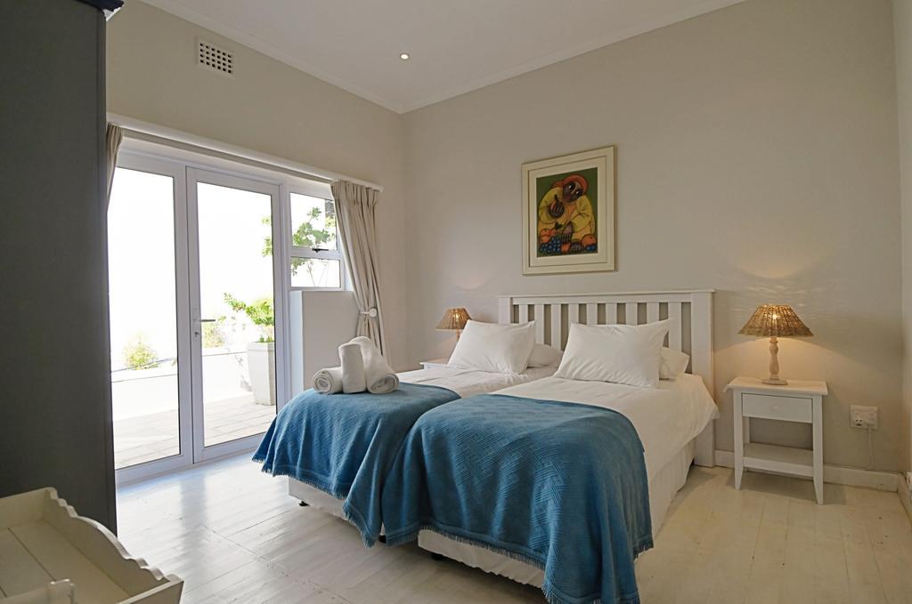 The Grosvenor Guest House & Self Catering 시몬스타운 외부 사진