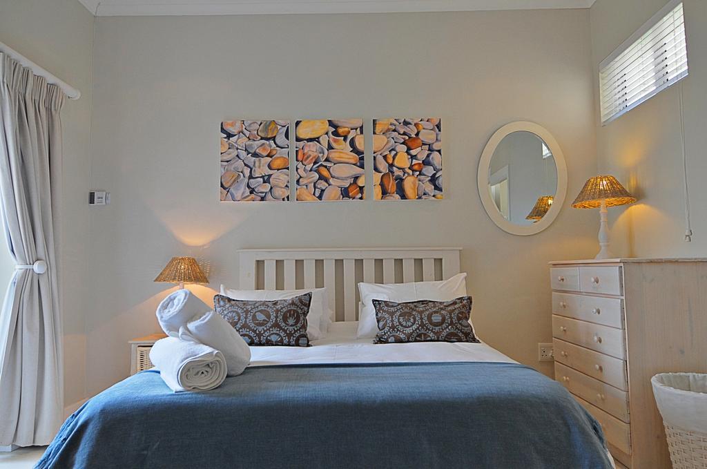 The Grosvenor Guest House & Self Catering 시몬스타운 외부 사진