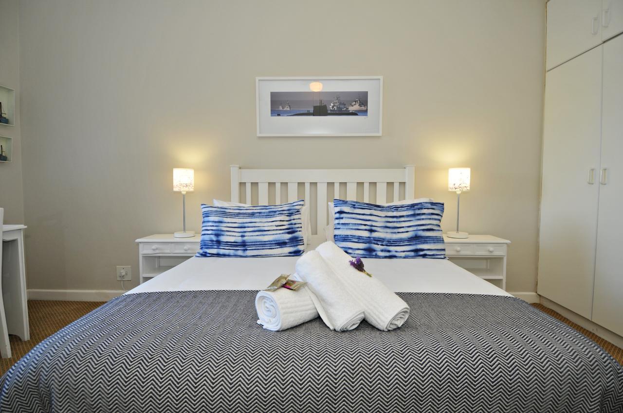 The Grosvenor Guest House & Self Catering 시몬스타운 외부 사진